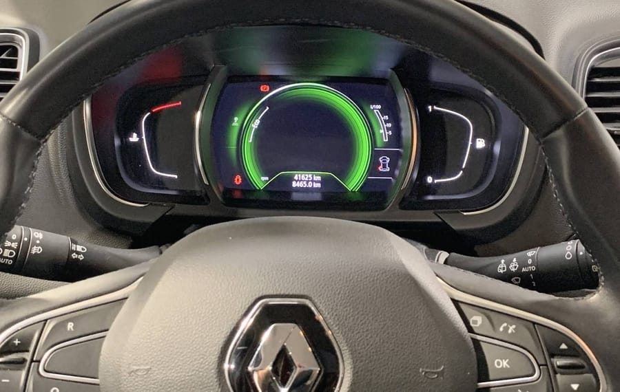 Choisissez votre renault grandscenic chez CarGo Flex