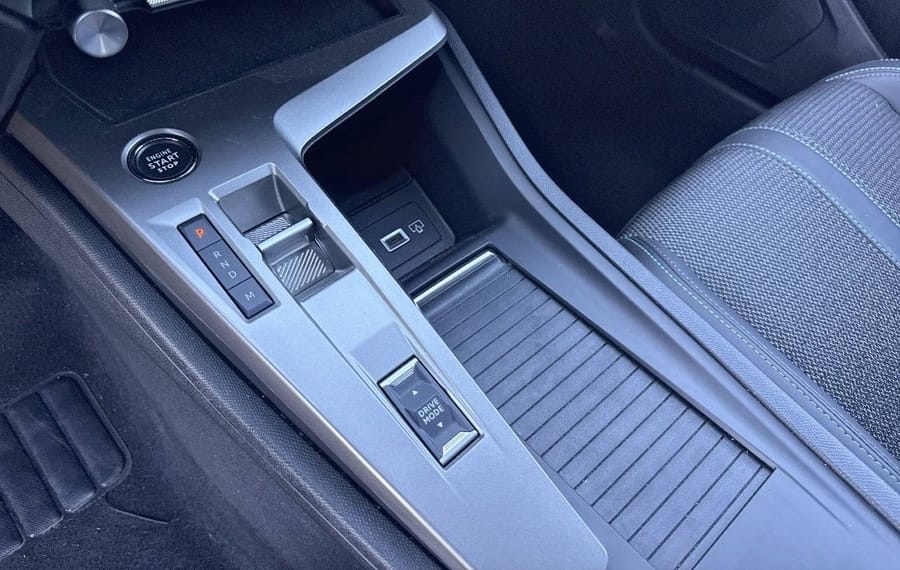 Choisissez votre peugeot 308 chez CarGo Flex