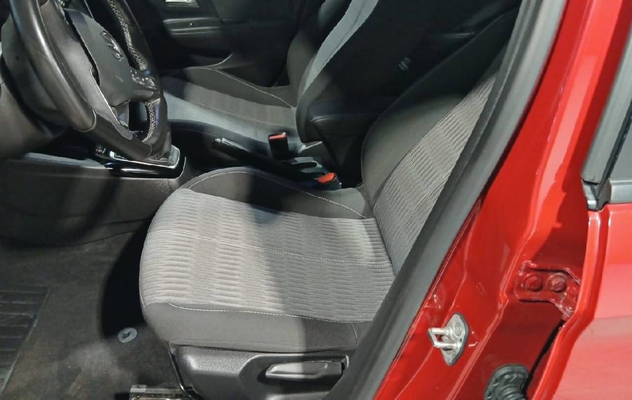 Choisissez votre opel corsa chez CarGo Flex