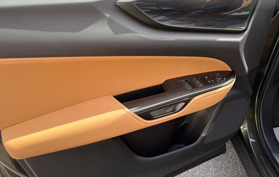 Choisissez votre lexus nx chez CarGo Flex