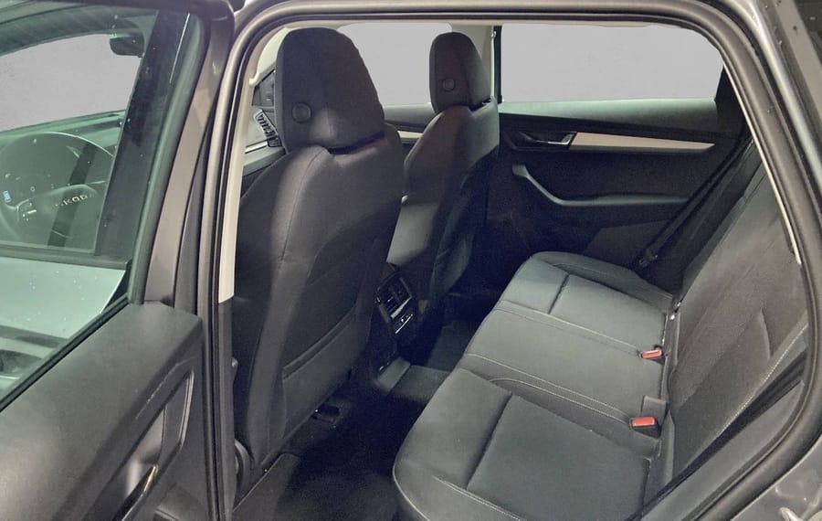 Choisissez votre skoda karoq chez CarGo Flex