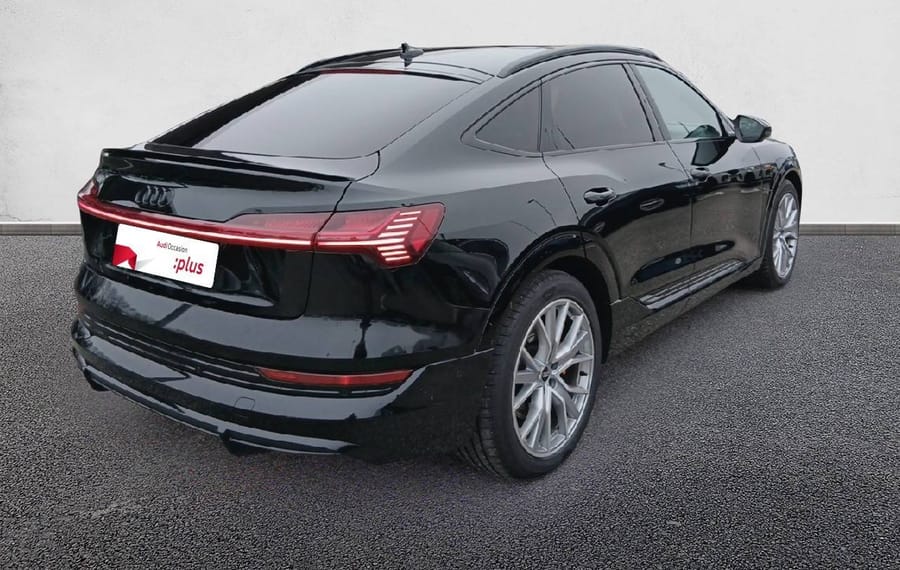 Choisissez votre audi etronelectrique chez CarGo Flex