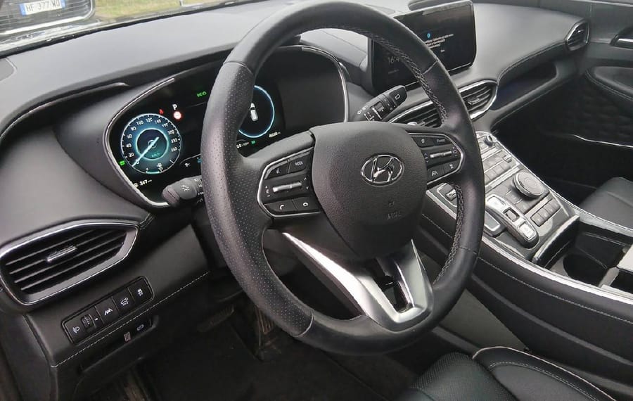 Choisissez votre hyundai santafe chez CarGo Flex