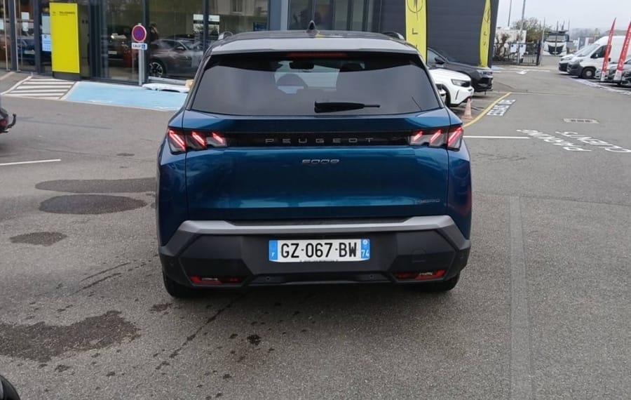 Choisissez votre peugeot 5008 chez CarGo Flex