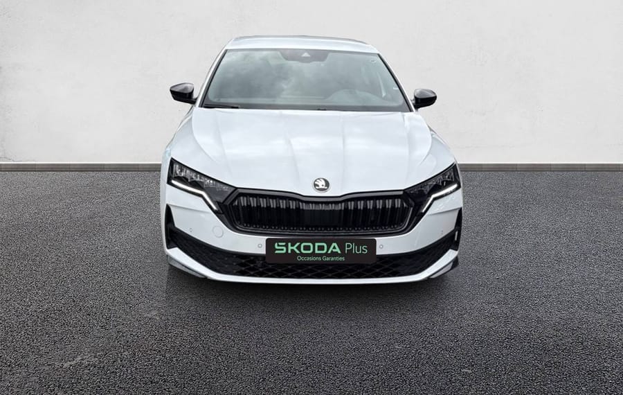 Choisissez votre skoda octavia chez CarGo Flex