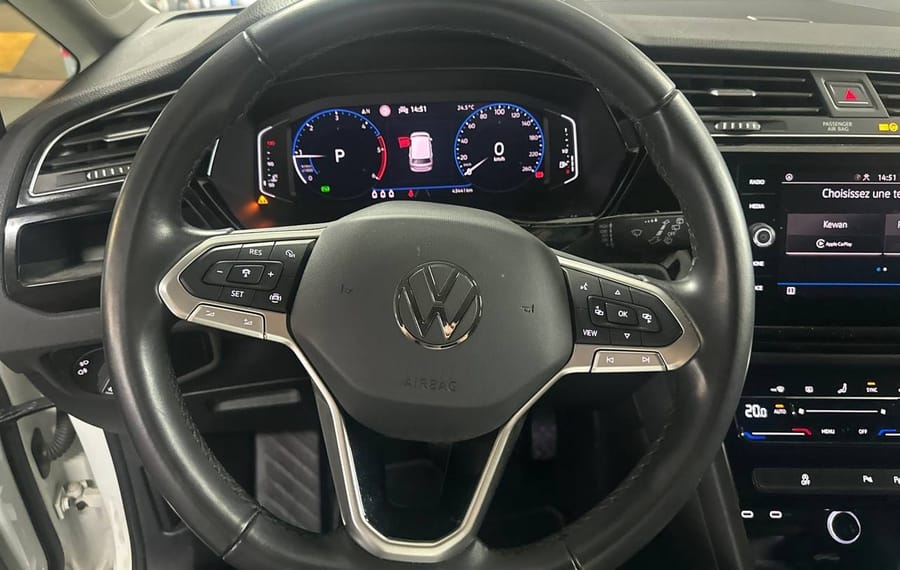 Choisissez votre volkswagen touran chez CarGo Flex