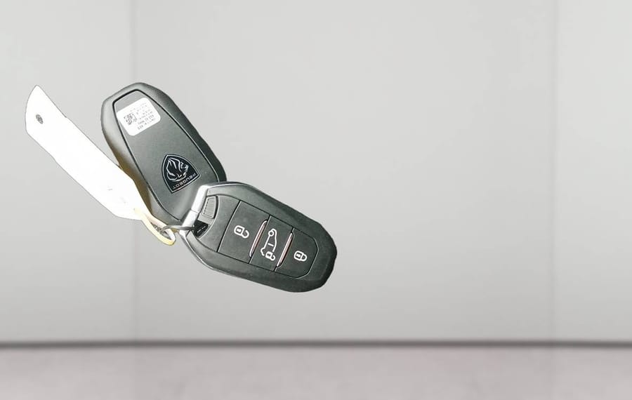 Choisissez votre peugeot rifter chez CarGo Flex