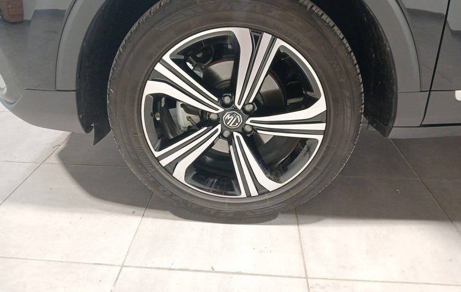 Choisissez votre mg zs chez CarGo Flex