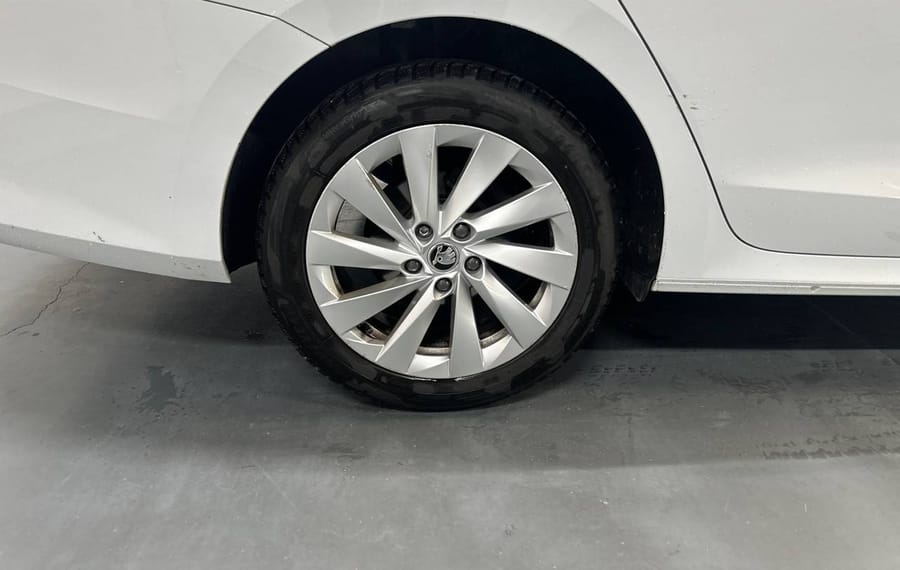 Choisissez votre skoda octaviabreak chez CarGo Flex