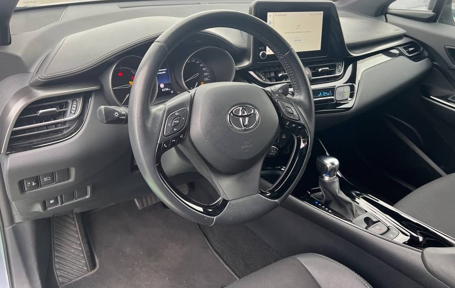Choisissez votre toyota chr chez CarGo Flex