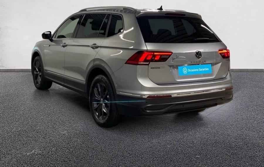 Choisissez votre volkswagen tiguanallspace chez CarGo Flex