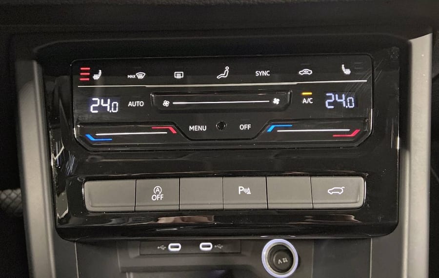 Choisissez votre volkswagen touran chez CarGo Flex