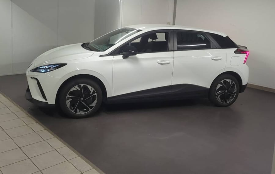 Choisissez votre mg mg4electrique chez CarGo Flex