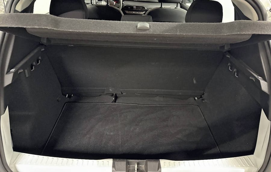 Choisissez votre dacia sandero chez CarGo Flex