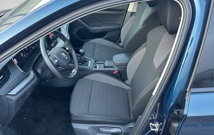 Choisissez votre skoda octavia chez CarGo Flex