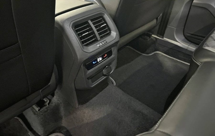 Choisissez votre volkswagen tiguanallspace chez CarGo Flex