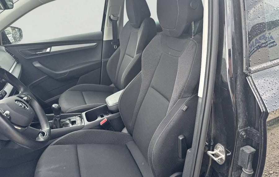Choisissez votre skoda karoq chez CarGo Flex