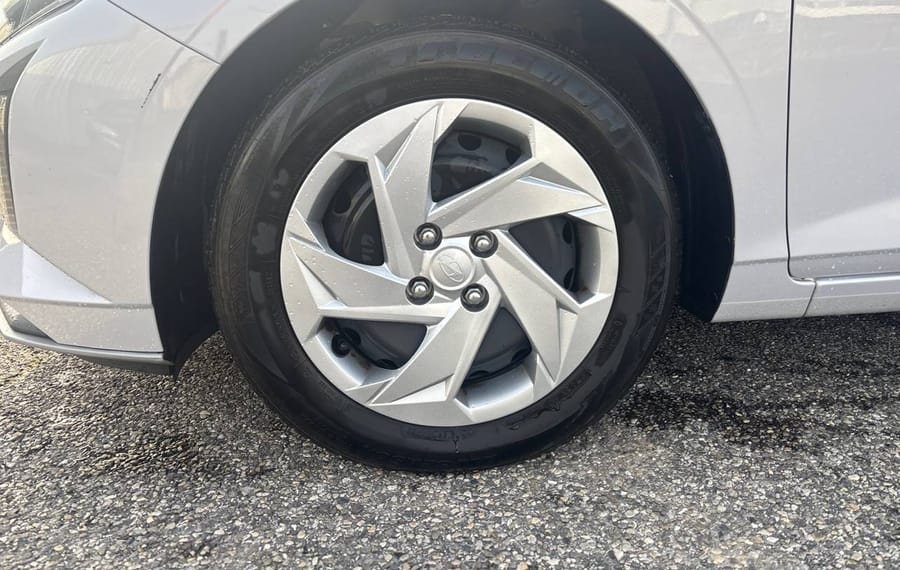 Choisissez votre hyundai i20 chez CarGo Flex