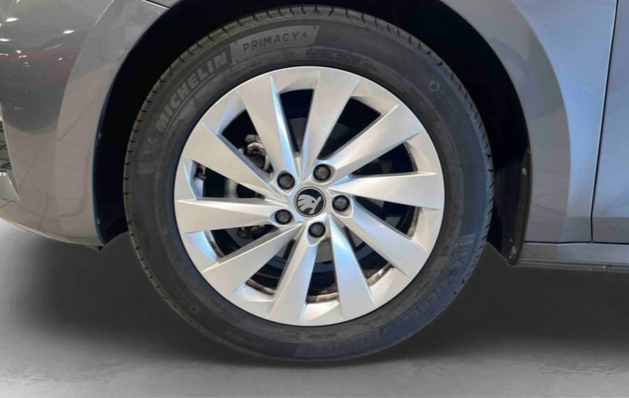 Choisissez votre skoda octaviabreak chez CarGo Flex