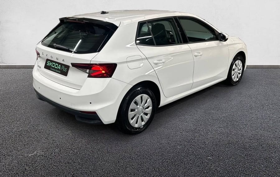 Choisissez votre skoda fabia chez CarGo Flex