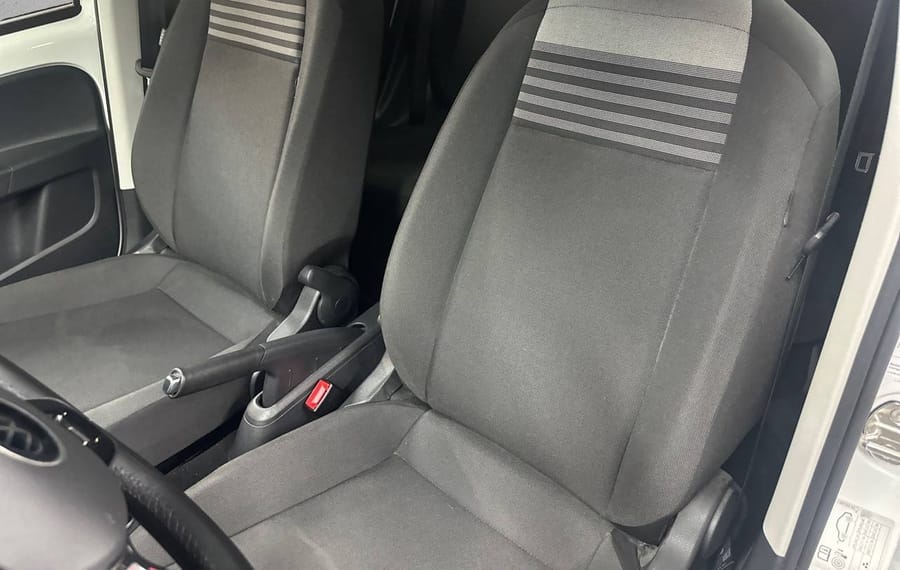 Choisissez votre volkswagen upelectrique chez CarGo Flex