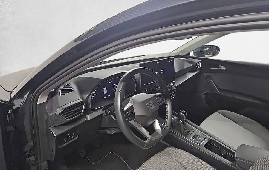 Choisissez votre seat leon chez CarGo Flex