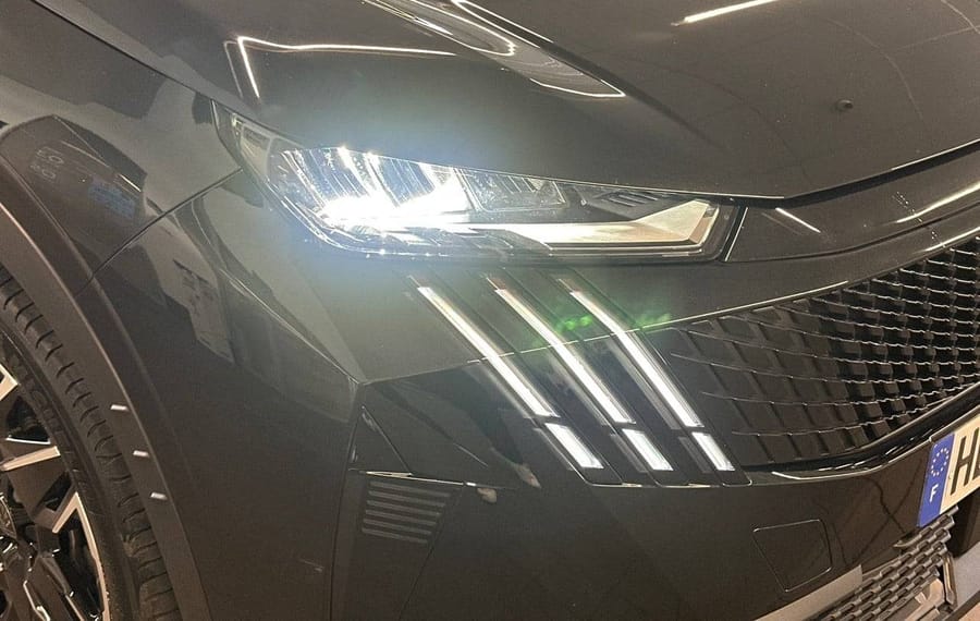 Choisissez votre peugeot 5008 chez CarGo Flex