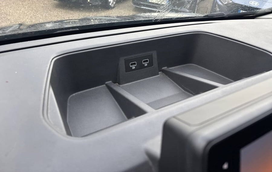 Choisissez votre renault traficcombi chez CarGo Flex