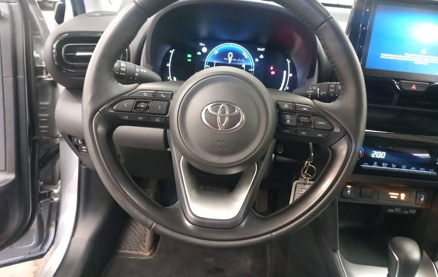 Choisissez votre toyota yariscross chez CarGo Flex