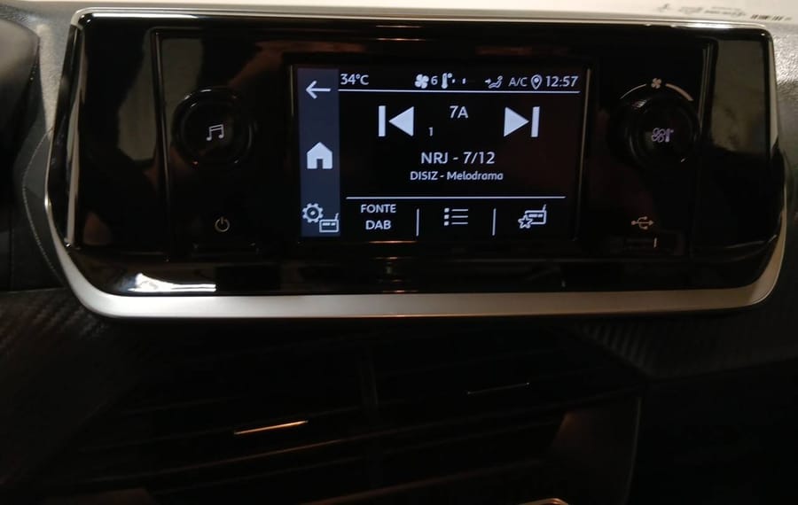 Choisissez votre peugeot 208 chez CarGo Flex