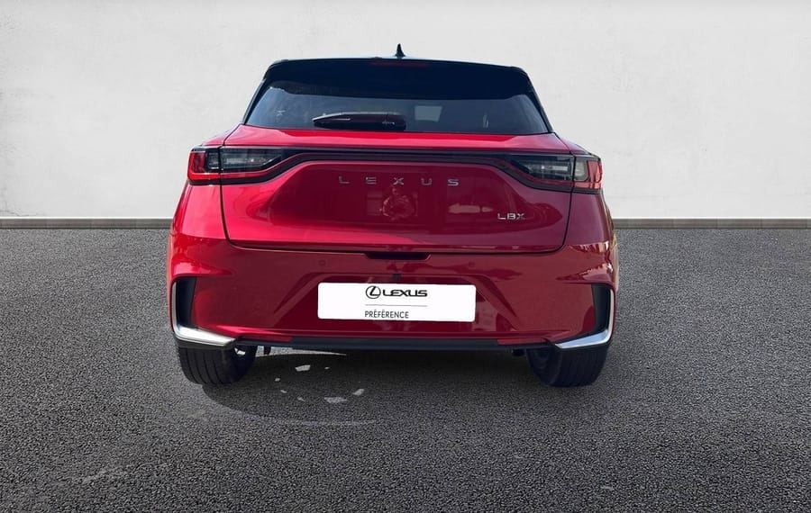 Choisissez votre lexus lbx chez CarGo Flex