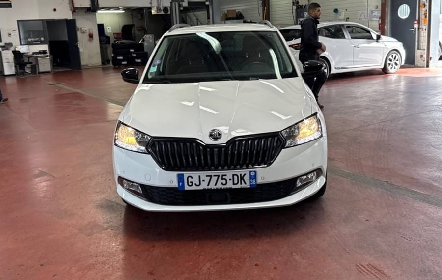 Choisissez votre skoda fabiabreak chez CarGo Flex