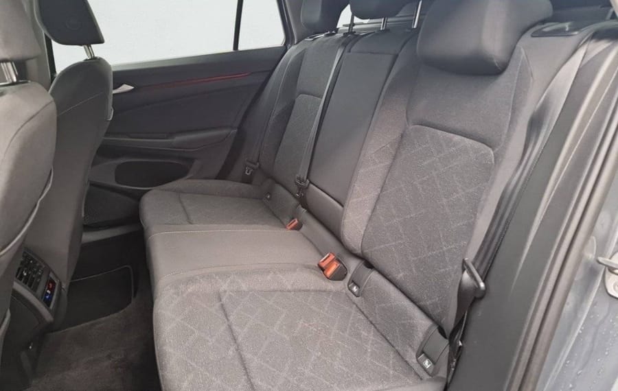 Choisissez votre volkswagen golfbreak chez CarGo Flex