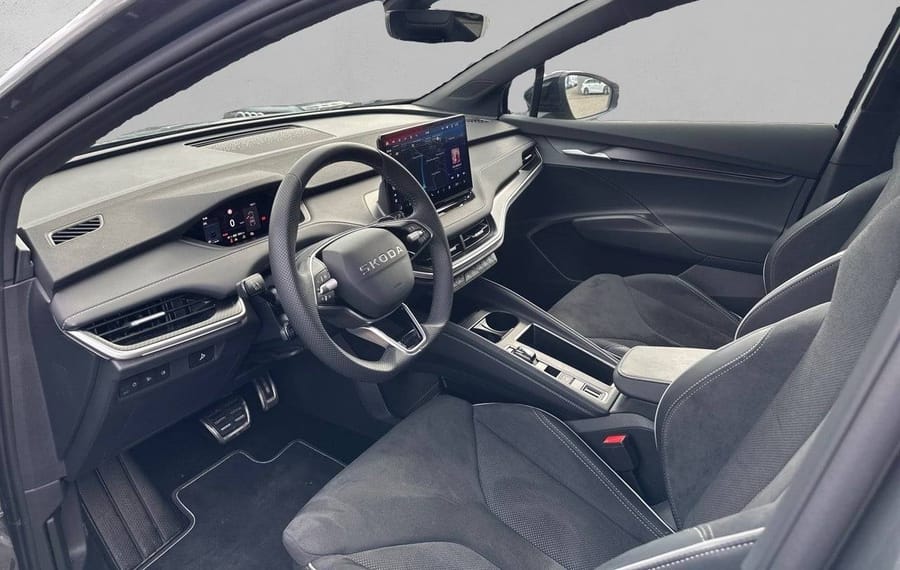 Choisissez votre skoda elroqelectrique chez CarGo Flex
