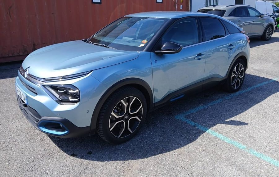 Choisissez votre citroen c4electrique chez CarGo Flex