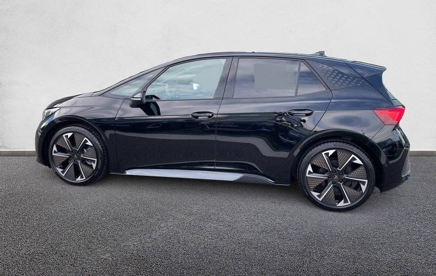 Choisissez votre cupra bornelectrique chez CarGo Flex