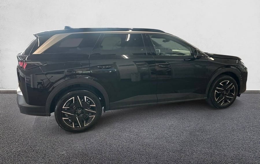 Choisissez votre peugeot 5008 chez CarGo Flex