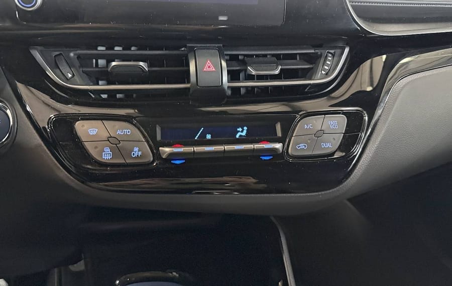 Choisissez votre toyota chr chez CarGo Flex