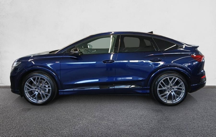 Choisissez votre audi q4electrique chez CarGo Flex