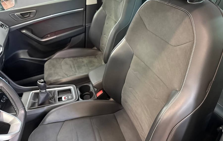 Choisissez votre seat ateca chez CarGo Flex