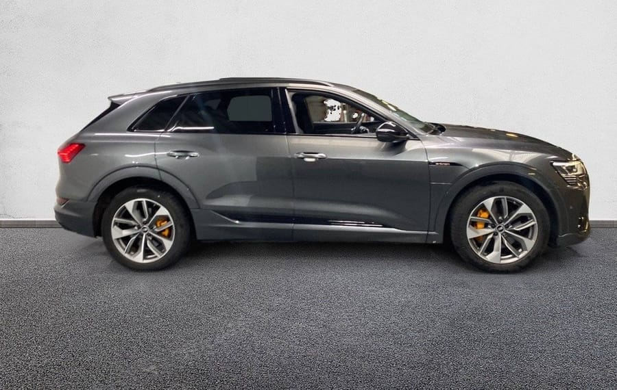 Choisissez votre audi etronelectrique chez CarGo Flex