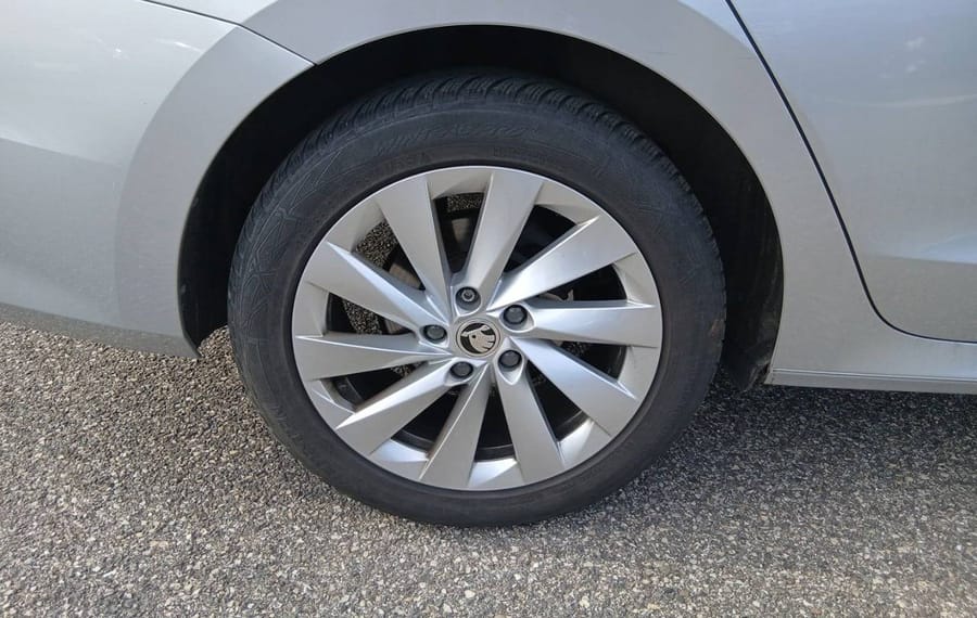 Choisissez votre skoda octaviabreak chez CarGo Flex