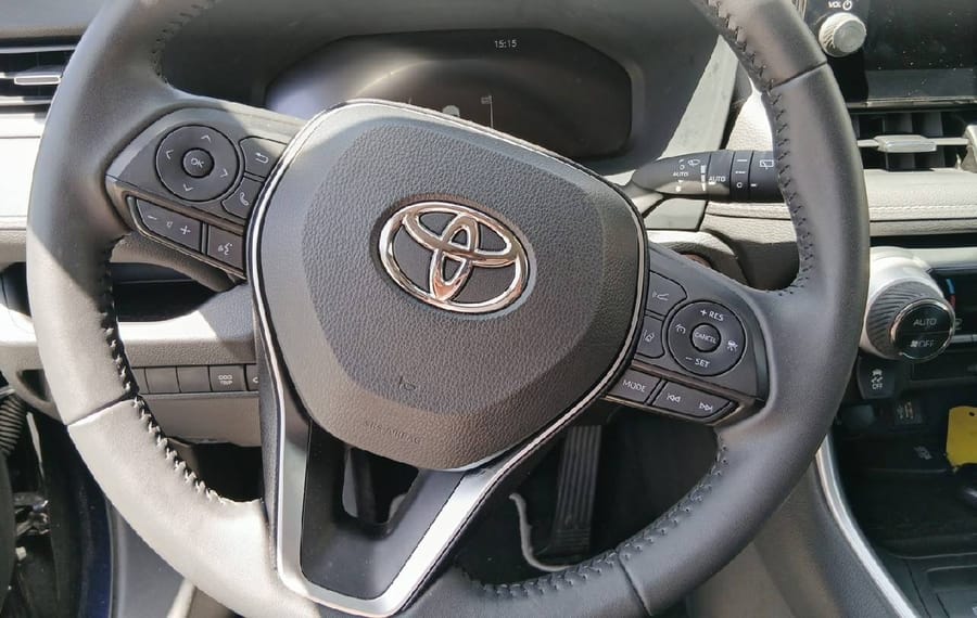 Choisissez votre toyota rav4 chez CarGo Flex