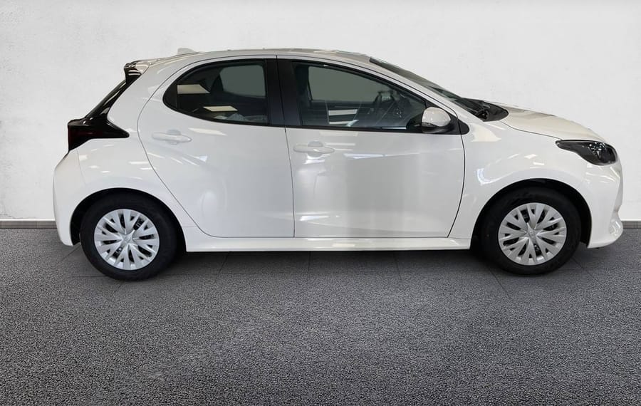 Choisissez votre toyota yaris chez CarGo Flex