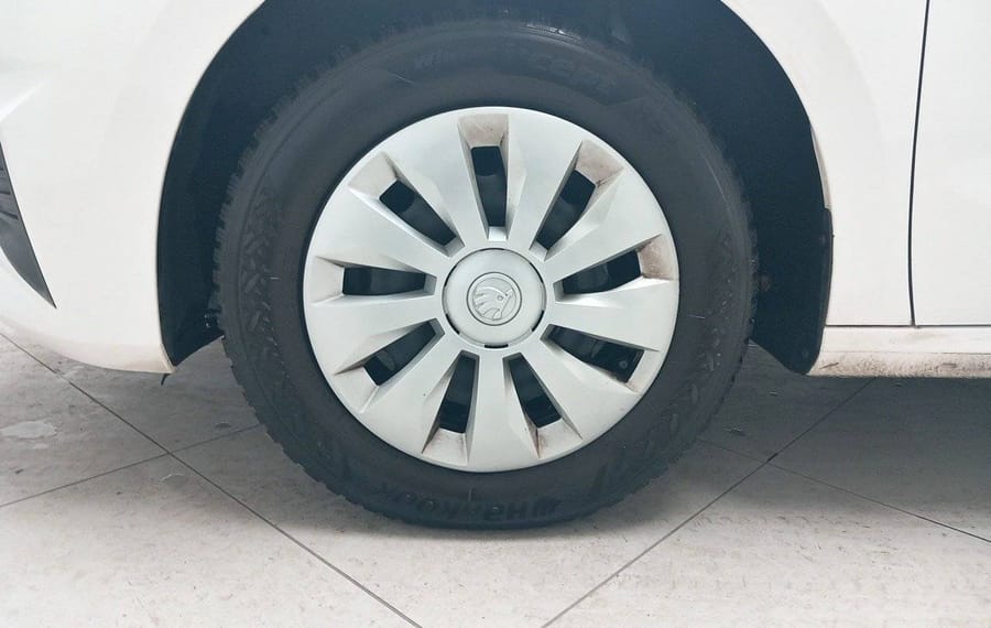 Choisissez votre skoda fabia chez CarGo Flex