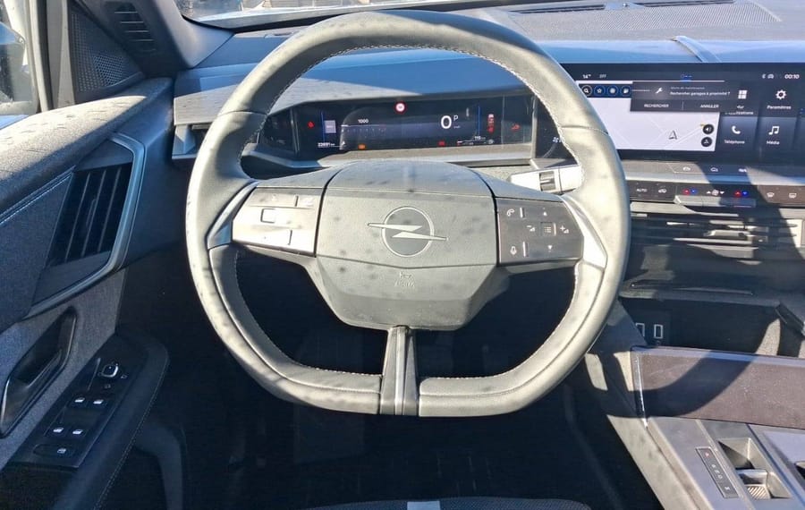Choisissez votre opel grandland chez CarGo Flex