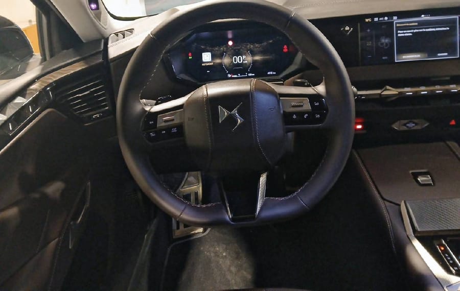 Choisissez votre ds n°4 chez CarGo Flex